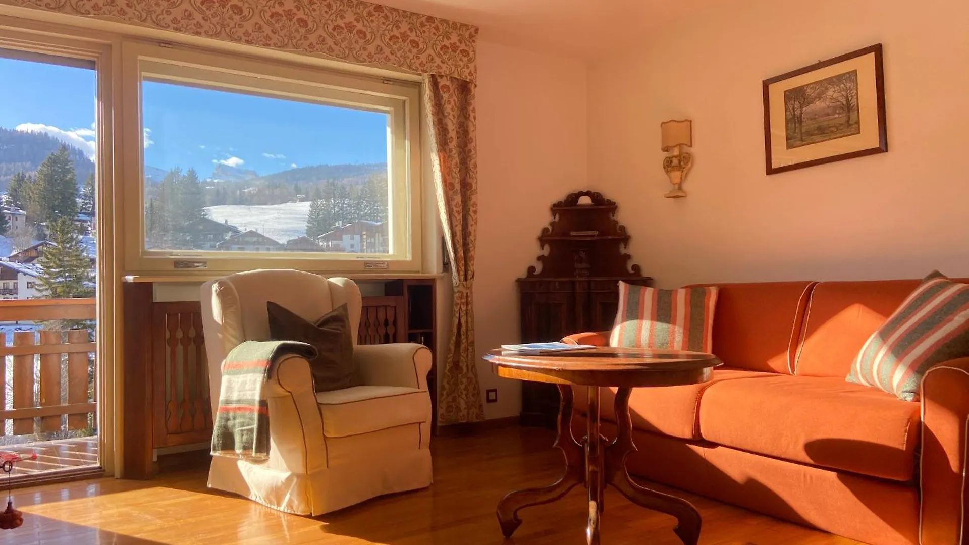 Apartment With Balcony Overlooking Tofane-Free Parking Cortina d'Ampezzo