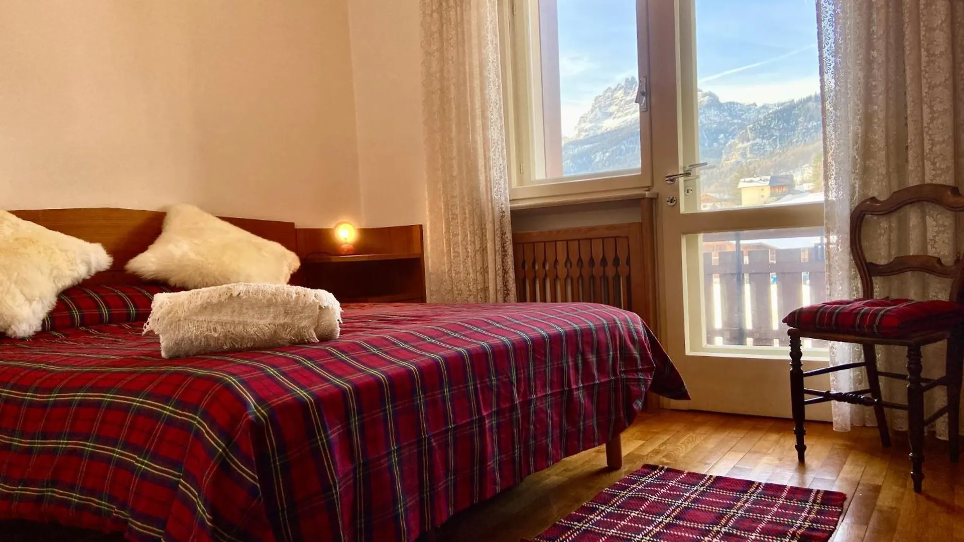 Apartment With Balcony Overlooking Tofane-Free Parking Cortina d'Ampezzo 0*,