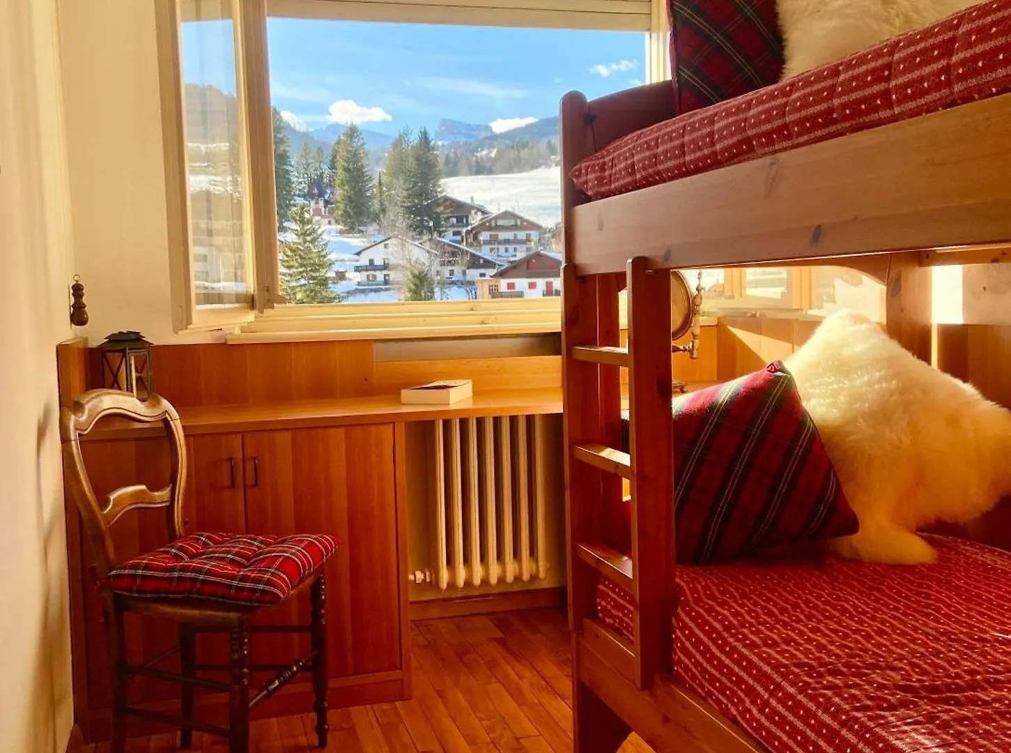Apartment With Balcony Overlooking Tofane-Free Parking Cortina d'Ampezzo Italy